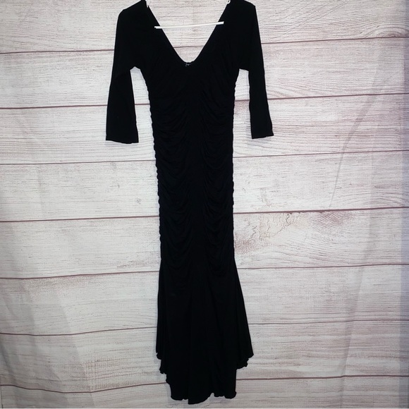 Leom Designs women’s black Hati Dress 'evolved' - Picture 1 of 9